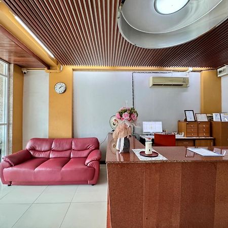 Nicha Residence Hotel กรุงเทพมหานคร ภายนอก รูปภาพ